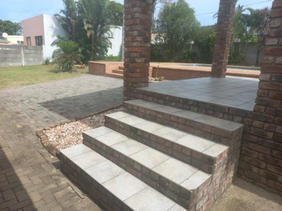 3 Bedroom Property for Sale in Gonubie Eastern Cape